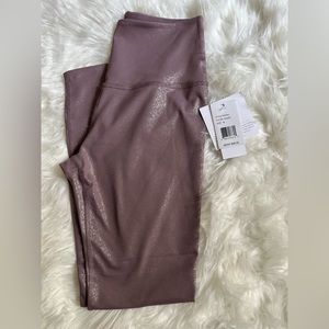 NWT Beyond Yoga Twinkle High Waisted Midi Legging (size Medium)